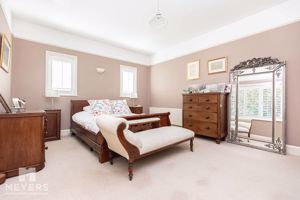 Photo 22- click for photo gallery